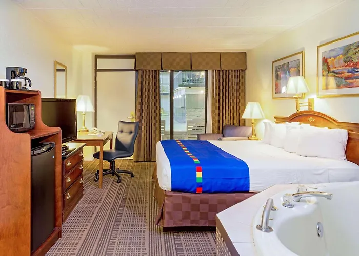 Park Inn By Radisson Sharon
