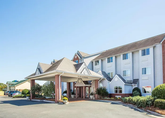 Microtel Inn & Suites By Wyndham
