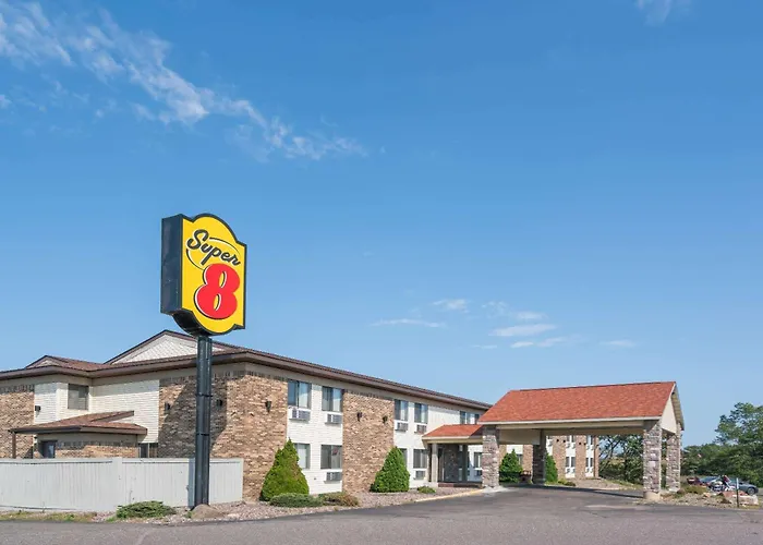 Super 8 By Wyndham Rice Lake