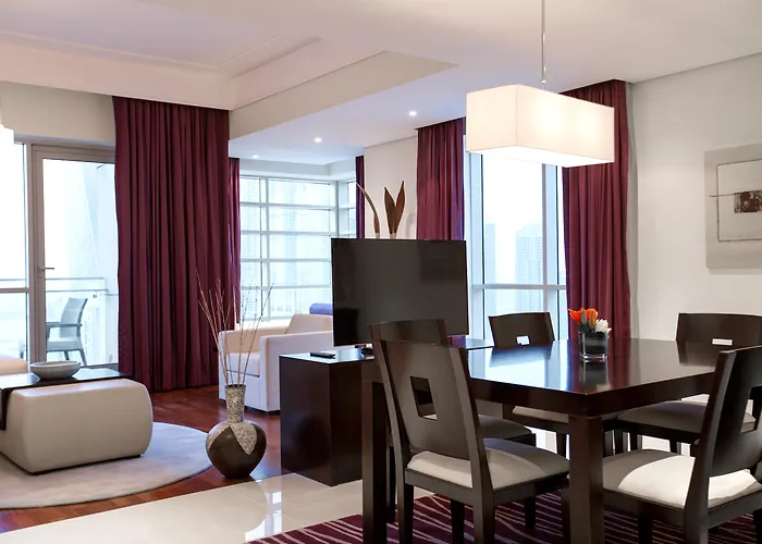 Pullman Dubai Jumeirah Lakes Towers