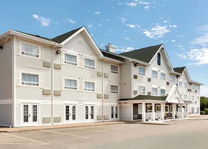 Travelodge Suites By Wyndham New Glasgow