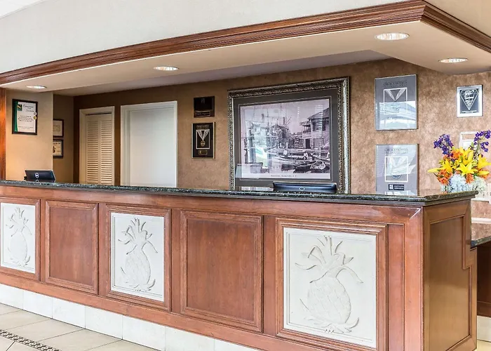 Quality Inn & Suites