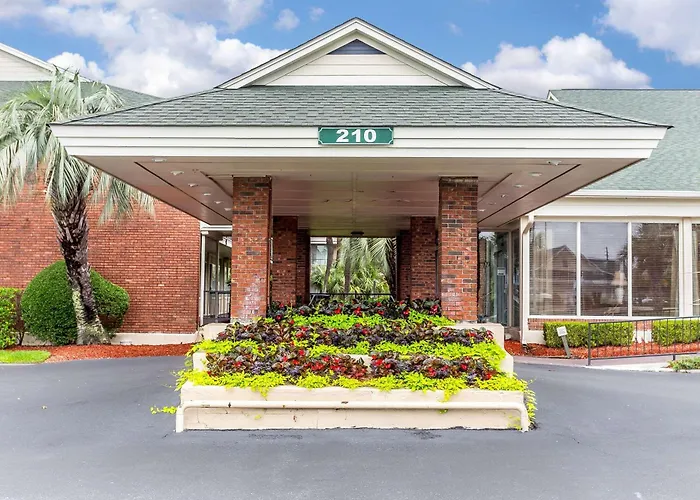 Quality Inn & Suites