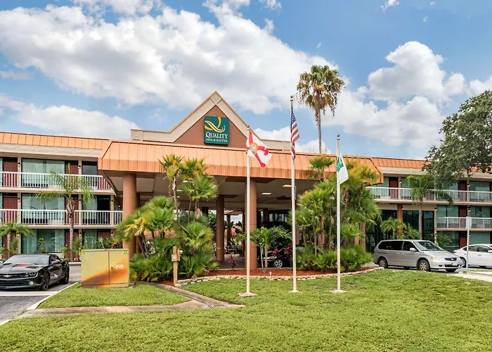 Quality Inn & Suites Tarpon Springs South