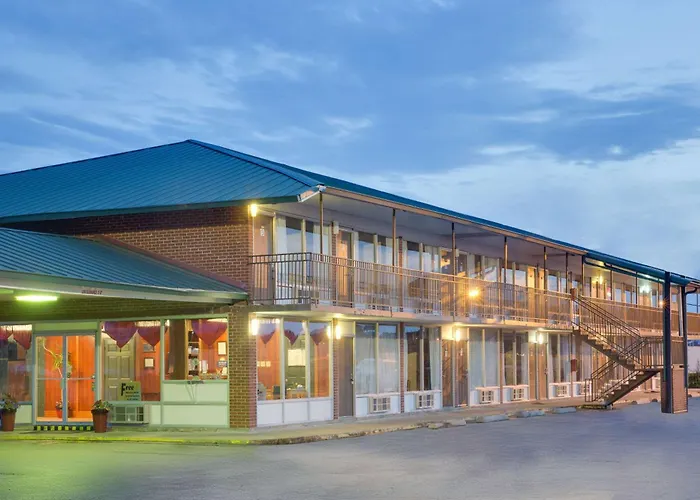 Days Inn By Wyndham Newport
