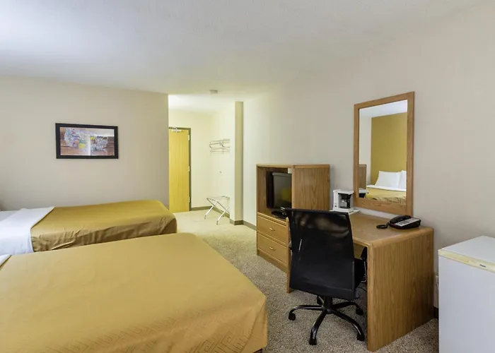 Econo Lodge - Valley City
