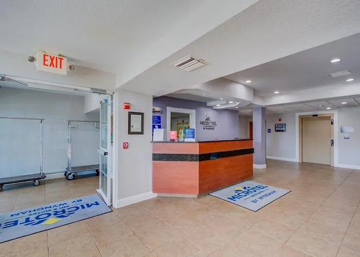Microtel Inn And Suites - Zephyrhills