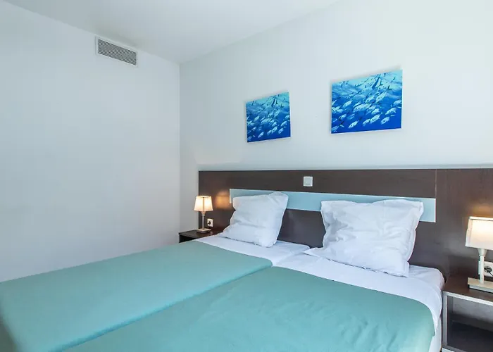 Vacancéole - Résidence Le Crystal Cagnes-sur-Mer