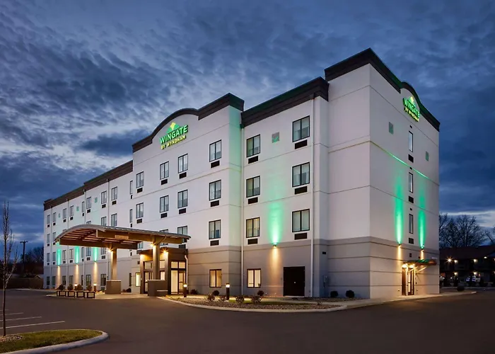 Wingate By Wyndham Hurricane Wv
