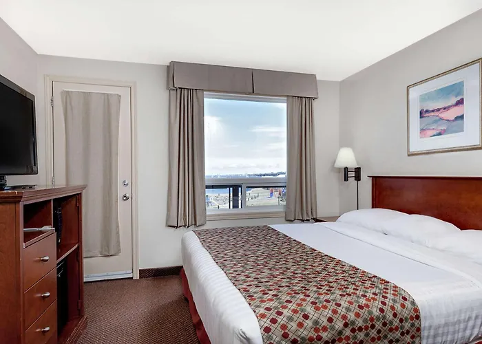 Super 8 By Wyndham Caraquet
