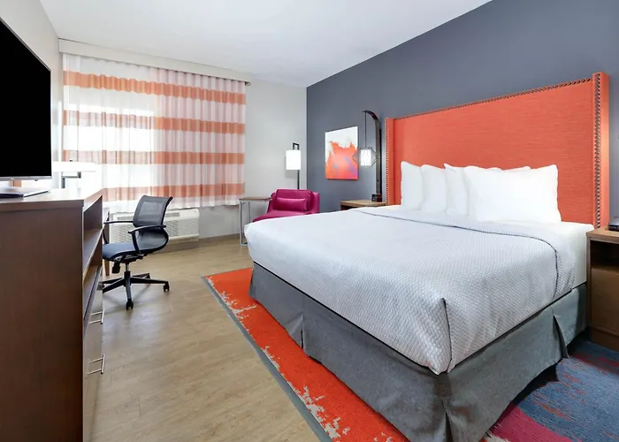 La Quinta Inn & Suites By Wyndham Lakeway