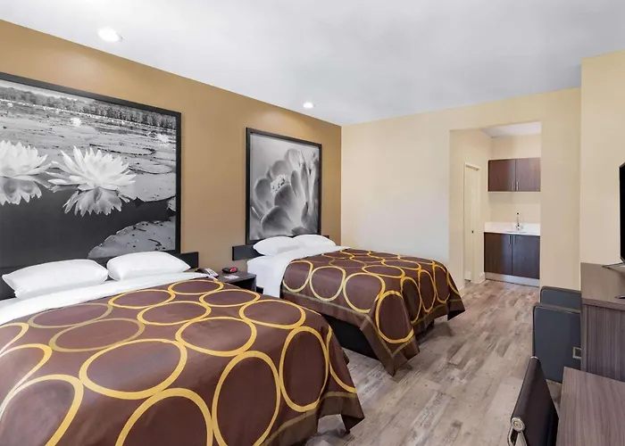 Super 8 By Wyndham Houston Nw Beltway 8-West Rd