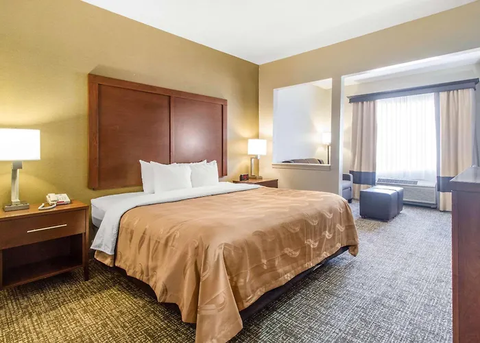 Quality Suites Corbin North