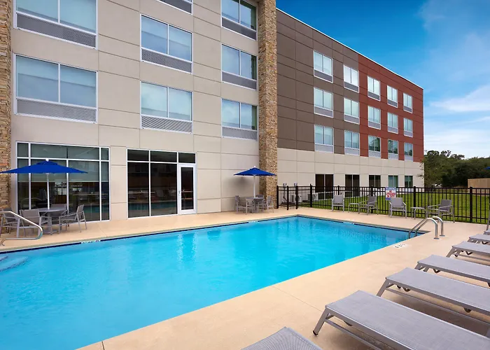 Holiday Inn Express - Lake Park By Ihg