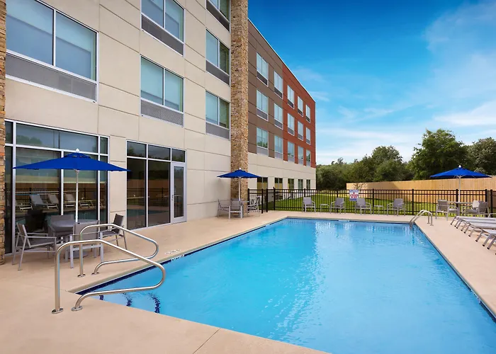 Holiday Inn Express - Lake Park By Ihg