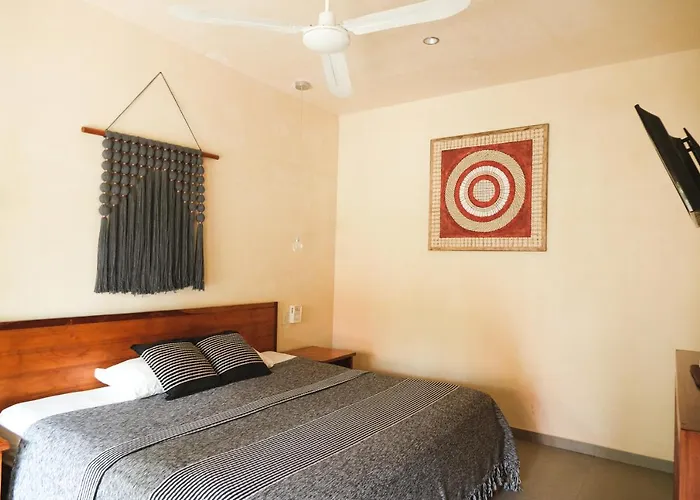 Hotel Uolis Nah