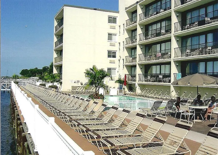 Pier 4 Hotel