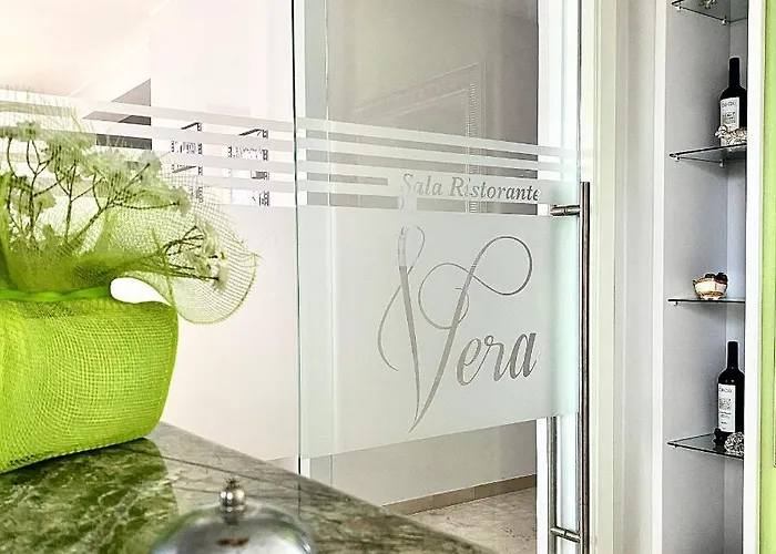 Vera Hotel