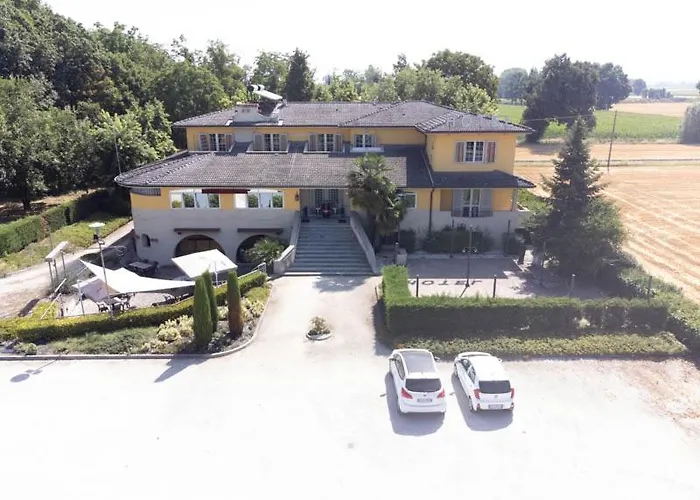 La Quercia Hotel con Ristorante