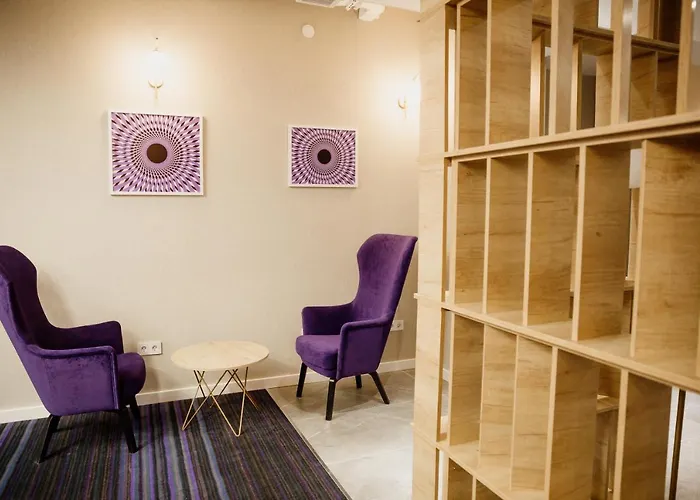 Amina Hotel