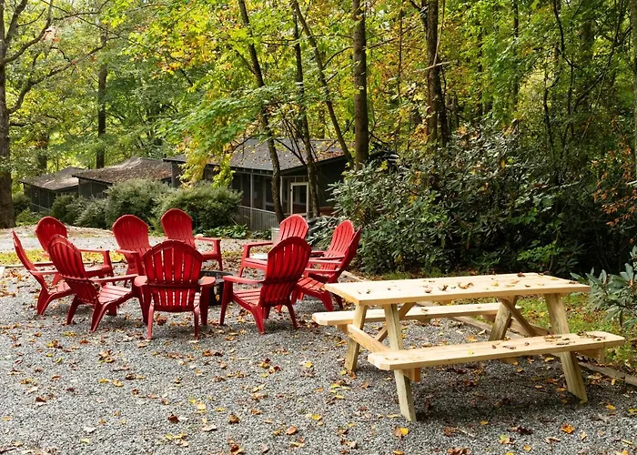 Foggy Bottom Cabins Pisgah Forest