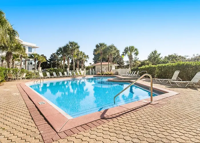 Inn At Seacrest 403