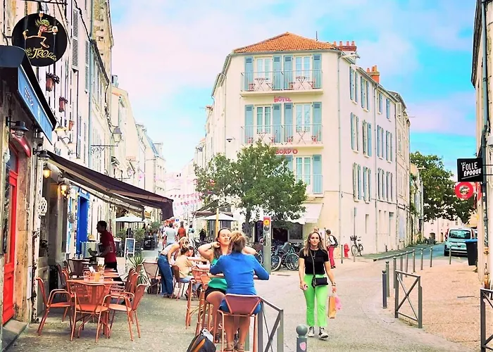 Cit' Le Bord'O Vieux Port