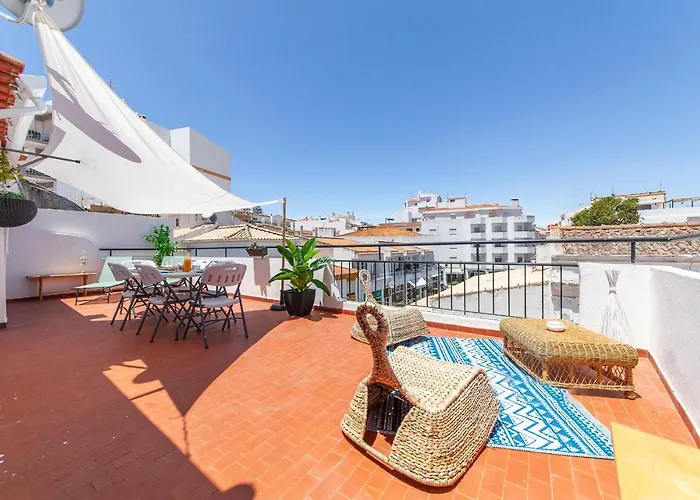 O - São Gonçalo Central Guesthouse