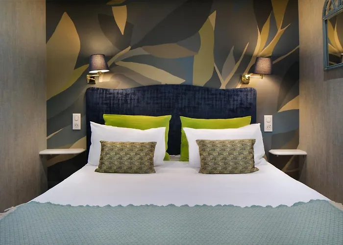 Logis Hotel Les Fuchsias Saint-Vaast-la-Hougue