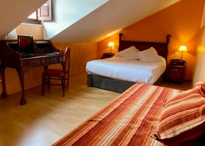 Hoteles Baratos en Comillas 