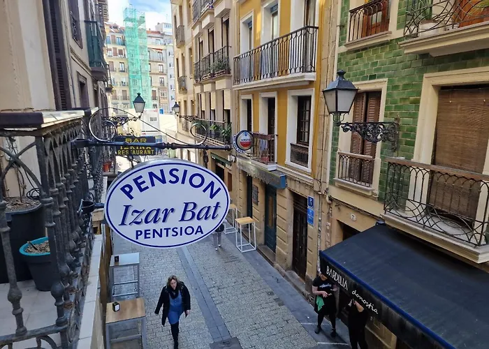 Pension Izar Bat Guesthouse