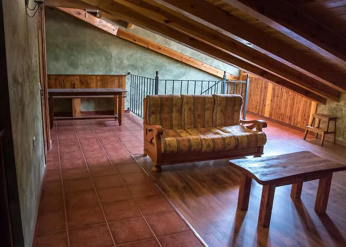 Hospedaje Rural Casa Parri Poveda de la Sierra