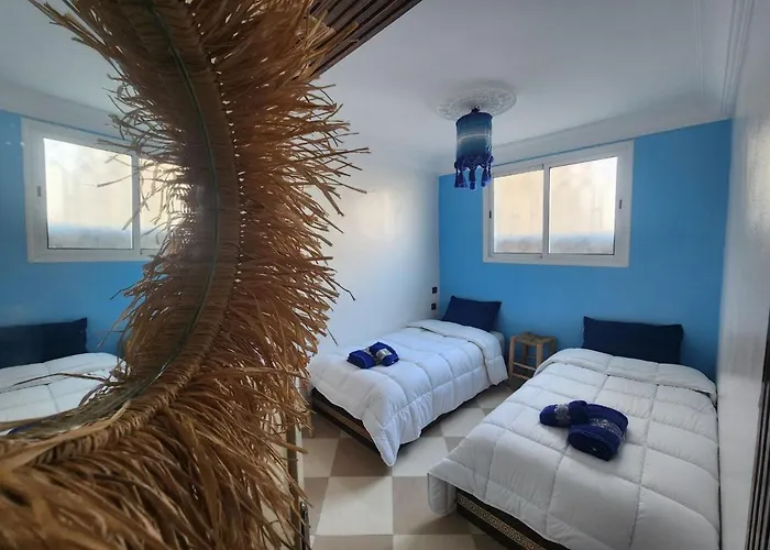 Green Surf House