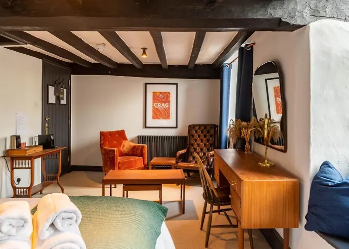 Royal Oak Pub Hotel Cartmel