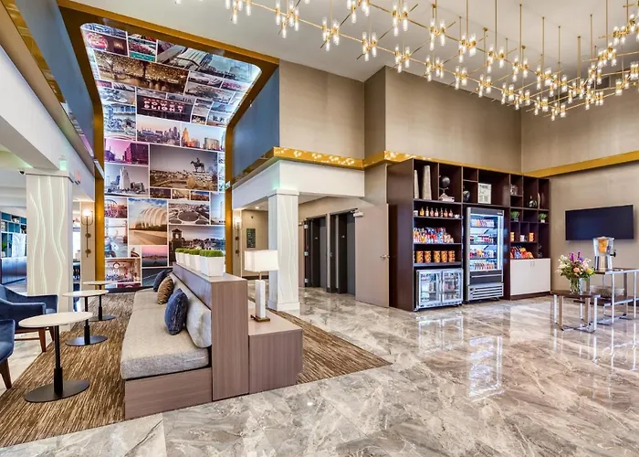 Holiday Inn - Downtown By Ihg
