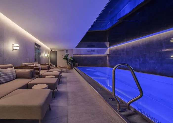 Adina Apartment Hotel Wiesbaden
