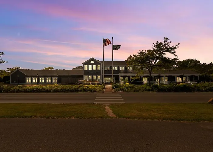 Nantucket Inn