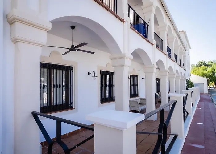 Paloma Blanca Boutique Hotel (Adults Only)