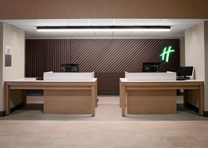 Holiday Inn & Suites Boston Peabody By Ihg