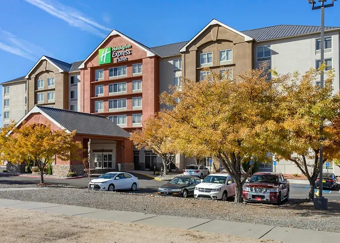 Holiday Inn Express & Suites Albuquerque Midtown By Ihg