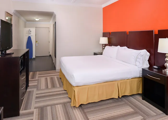 Holiday Inn Express & Suites Florida City-Gateway To Keys By Ihg