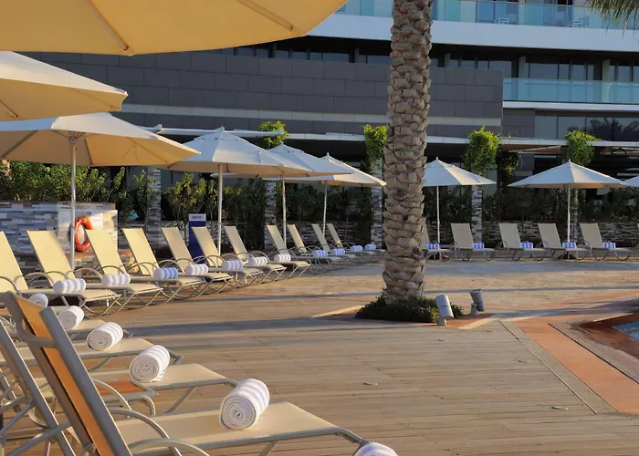 Yas Plaza Bay By Ihg