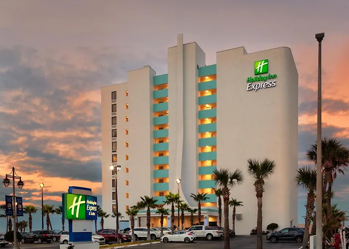 Holiday Inn Express & Suites Oceanfront By Ihg