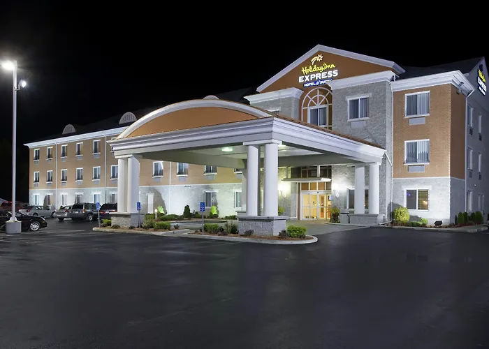Holiday Inn Express Hotel & Suites 1000 Islands - Gananoque By Ihg