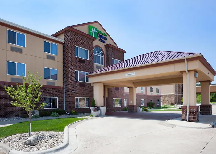 Holiday Inn Express & Suites Aberdeen By Ihg