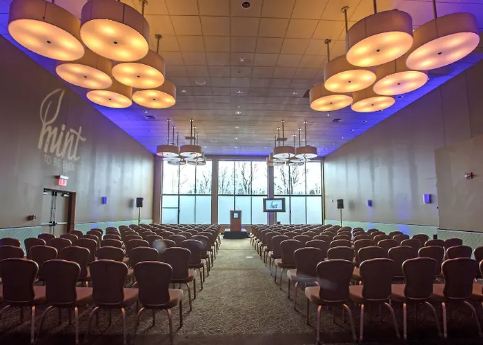 Holiday Inn Boston - Cambridge Area By Ihg
