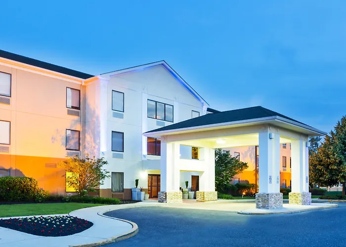 Holiday Inn Express & Suites Burlington - Mount Holly By Ihg