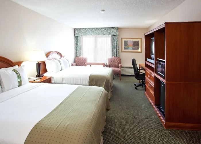 Holiday Inn -Convention Center By Ihg