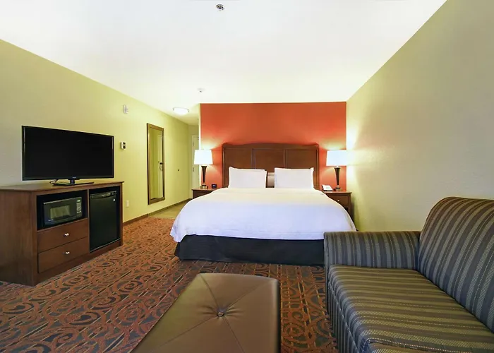Hampton Inn & Suites Milwaukee/Franklin