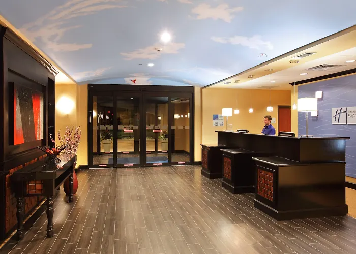 Holiday Inn Express Hotel & Suites Texarkana East By Ihg